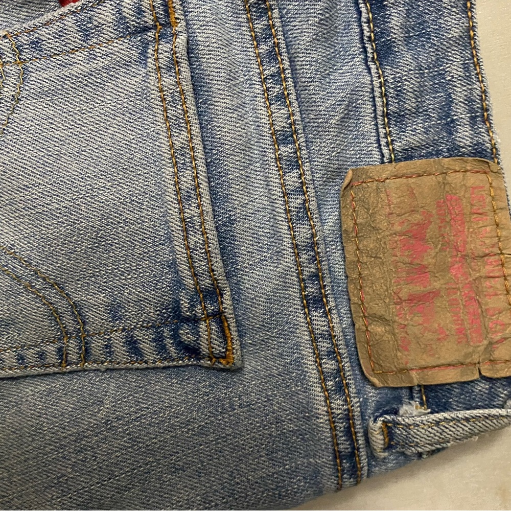 Levi’s low boot cut women shorts 545 size 6 - Picture 7 of 7